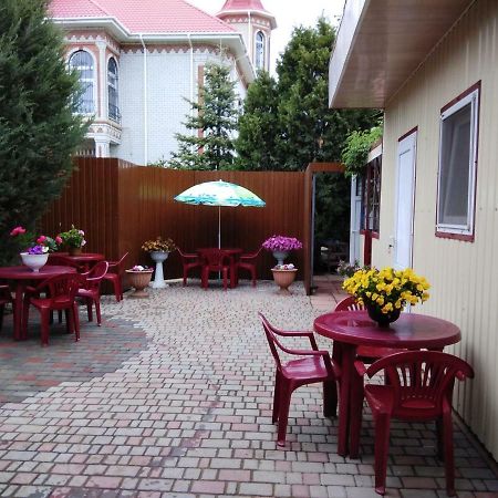Mini Hotel Уютный Дворик Odesa Exterior photo